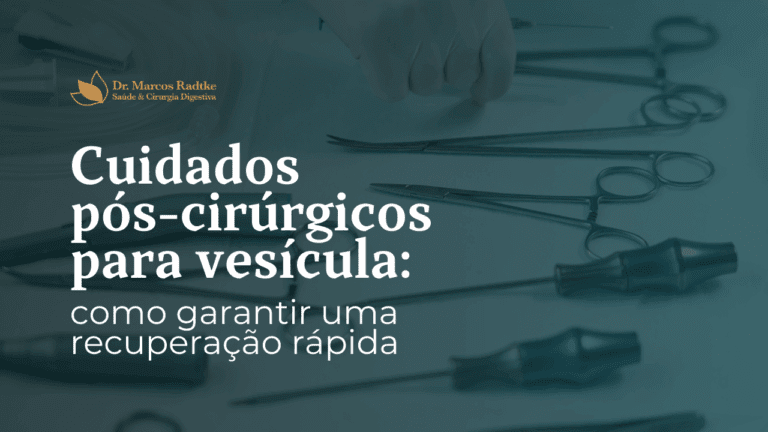 Paciente em recuperação após cirurgia de vesícula, recebendo orientação médica